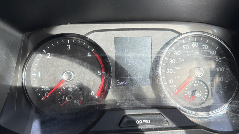 Volkswagen Crafter Cr35 Mwb Diesel 2.0 TDI 102PS Startline High Roof Van